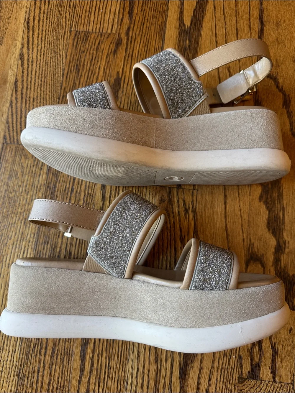 Michael Kors Presley Platform Sandal Tan Silver Glitter Sz 6